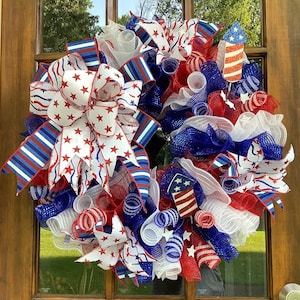 Fourth of July Wreath / Patriotic Wreath / Independence Day Wreath / Great Gift Idea / Door Décor / Door Wreath