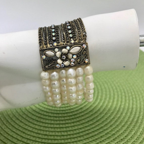 Exquisite Real Pearl and Rhinestone Chain Bracelet - image 10