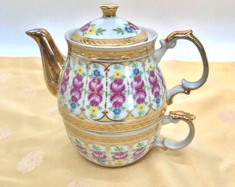 Vintage Gold Trimmed Fine Porcelain Stacking Teapot and Tea Cup Set