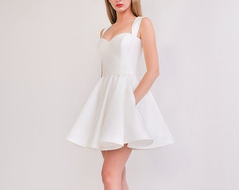 Mini robe de mariée RADA. Robe de mariée civile | Robe de cocktail | Robe de mariée en satin | Robe courte blanche