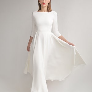 Crepe wedding dress JULIE MIDI. Modest wedding dress | boat neckline | midi wedding dress