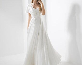 Ready to ship wedding dress. Minimalist wedding dress | modest wedding dress |  simple bridal dress