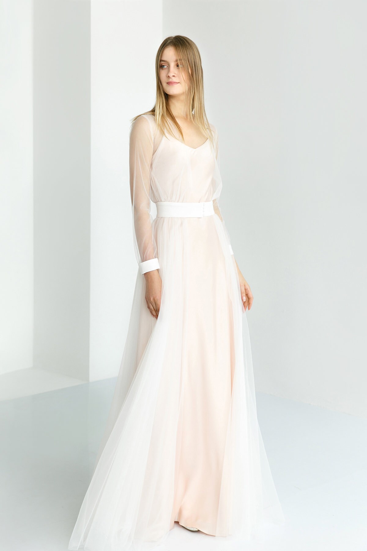 Elegante Tüll Umhang Kleid DONNA. Alternative ...
