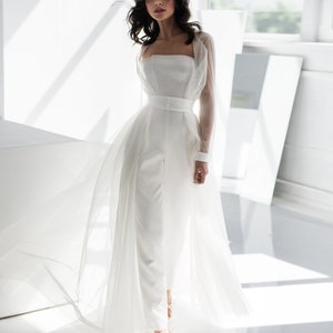 Tulle cape DONNA. Bridal shower | bridal cover up | alternative wedding dress | reception dress | A-line silhouette