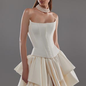 Ivory Strapless Corset Top Sonara: Elegant Boned Bridal Separates