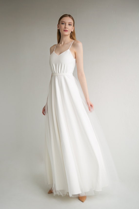 Buy Simple Wedding Dress AYUNA. Crepe Wedding Dress Reception Dress A line Silhouette Elopement Dress Online in India Etsy