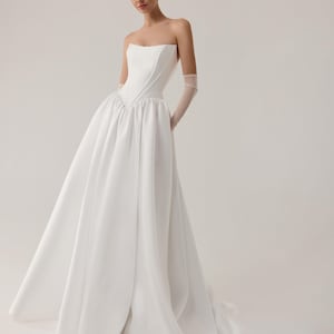 Strapless Mikado Wedding Dress Faith: Corset Bodice & Royal Train