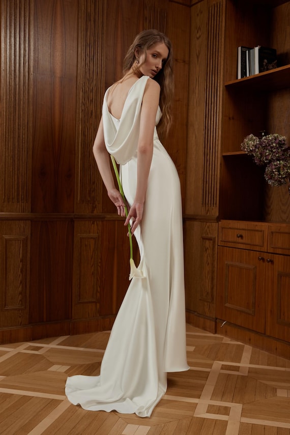 cowl neck backless wedding dress Crepe Mermaid Wedding Dress with Cowl Neck & Lace Sleeves MN101 Viniodress