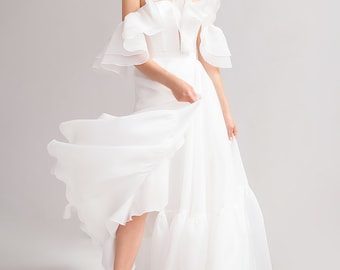 Sexy wedding dress STEFANIA. White wedding dress | Modern wedding dress | Elopement dress