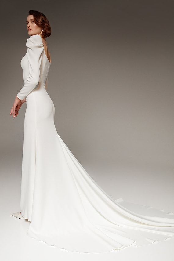 Modesto vestido de novia BERTA. Vestido de novia crepé / - Etsy España Modesto vestido de novia BERTA. Vestido de novia crepé / - Etsy España