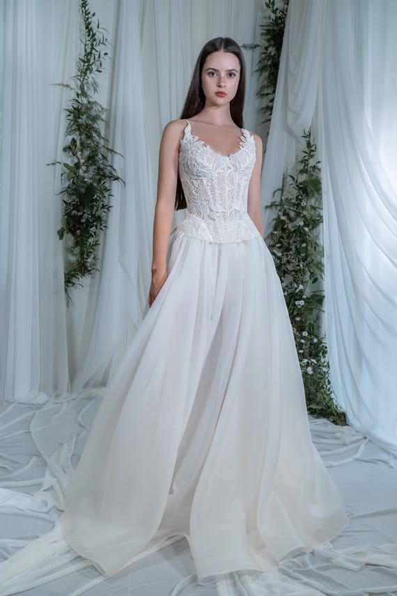 modern two piece wedding dress 2 two piece wedding dress bridal separates chiffon skirt Beach wedding