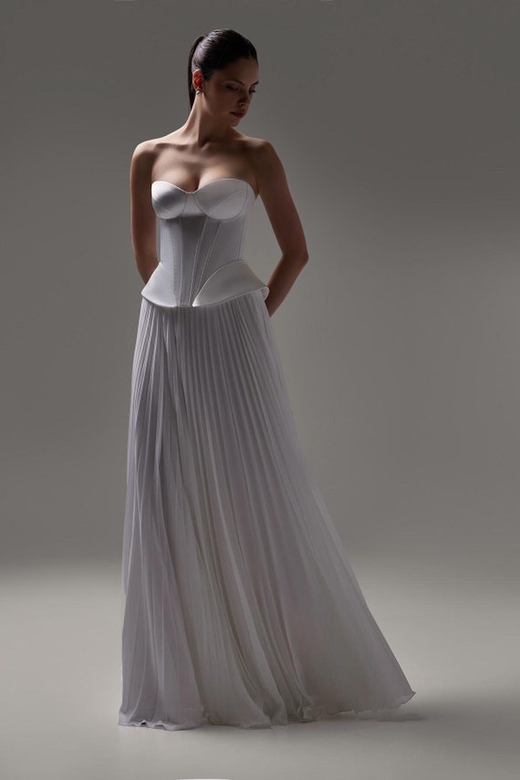 chiffon pleated wedding dress Pleated Chiffon Long Sleeve Bridal Gown (CD242W)