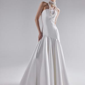 Abito da sposa a trapezio in mikado senza spalline Holly: stile principessa moderno