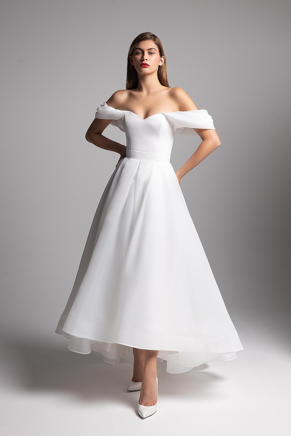 Romantic A-line Wedding Dress Romilda: Strapless Stretch Satin