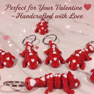 3D Heart Dragon keychain - Class Gifts - Valentines - Love - Flexi Dragon - Heart Dragon - Hearts - Party Favors