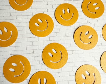Smiley Face Confetti: Retro Party Table Decorations, 40 Pieces