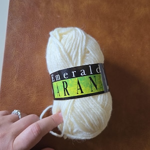 Irish Wool Emerald Aran, 50g, pure wool, white