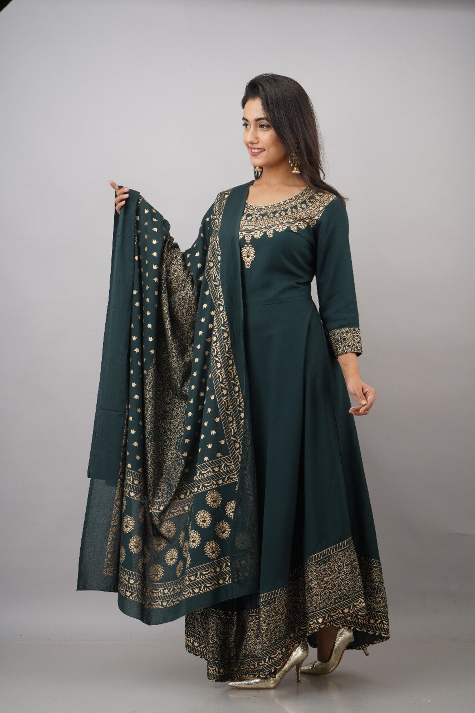 Shivashish beautiful Rayon Kurta and Dupatta set Etsy