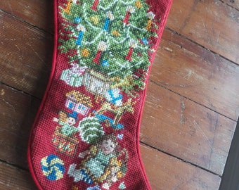 Vintage NEEDLEPOINT Weihnachtsstrumpf Weihnachtsbaum, Geschenke, Spielzeug 19"