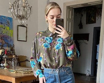 Vintage blommig blus, långärmad grön skjorta