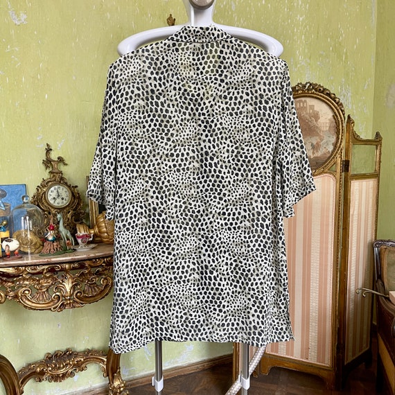 Vintage Animal Print Semi- Sheer Blouse, Short Sl… - image 10