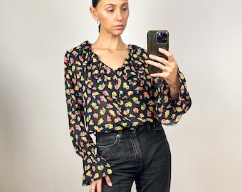Czarna bluzka vintage z falbaną w kwiaty, półprzezroczysta, z długim rękawem i półprzezroczystą górą