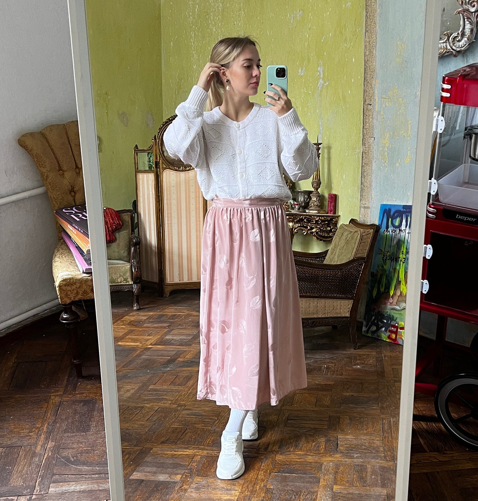 Vintage white faux trim cardigan