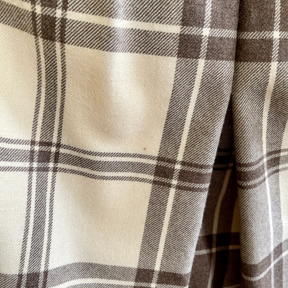 Vintage ESCADA  Midi Skirt, Beige Plaid Wool Desi… - image 9