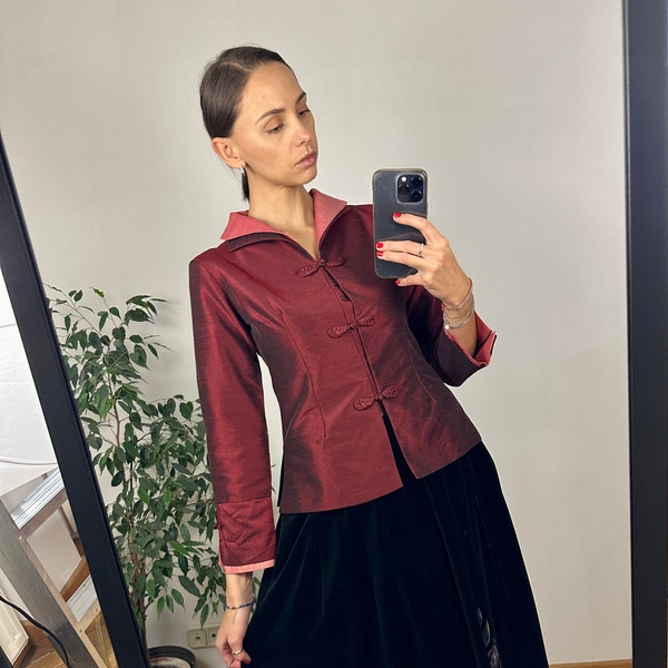 Camicetta di seta rossa vintage, blazer di seta bordeaux