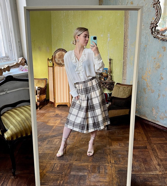 Vintage ESCADA  Midi Skirt, Beige Plaid Wool Desi… - image 1