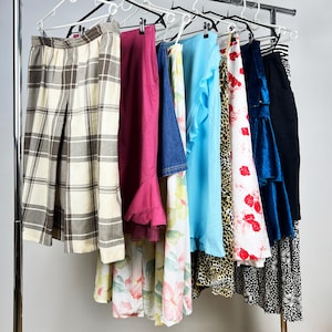 10 x Vintage Skirts, Vintage Skirt Bundle, Set of 10 skirts, Vintage mystery box