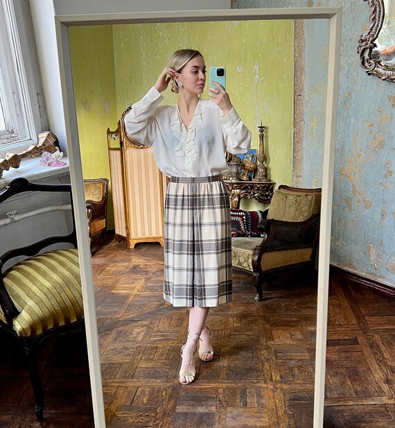 Vintage ESCADA  Midi Skirt, Beige Plaid Wool Desi… - image 2