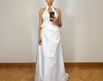 Vintage Embroidered white wedding dress, Sleeveless silky long wedding dress
