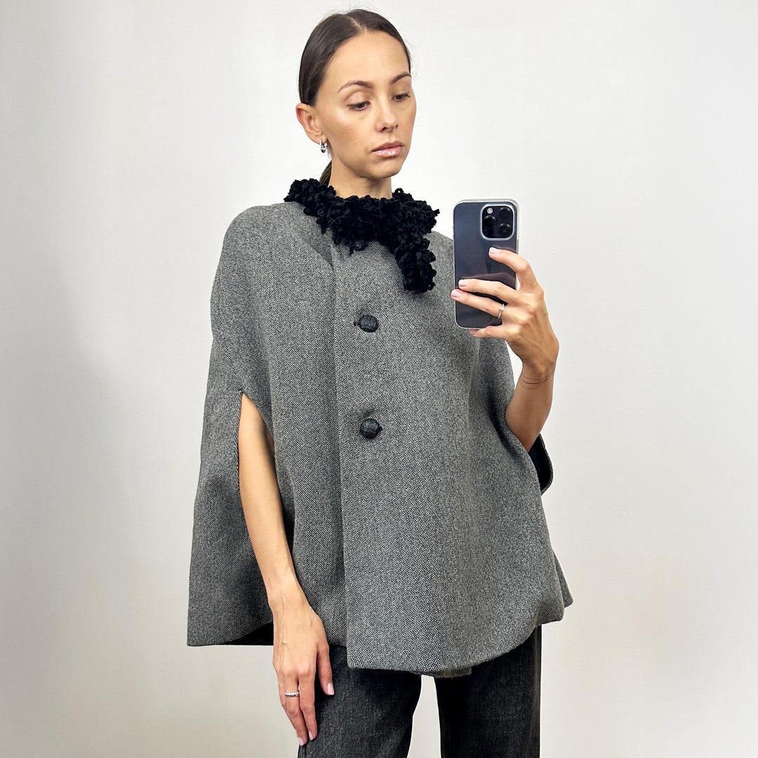 80's Gray Victorian Style Wool Cape by Saundra Altman main image 0