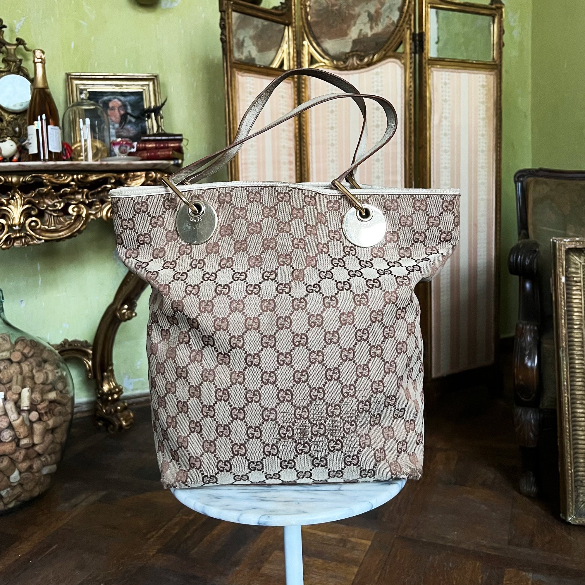 Lauren Handbag - GOAT, Lauren Ross Design, Designer Handbag, Luxury  Handbag, Bottega Veneta bags, Dior bags, Louis Vuitton bags, Chanel  bags, Gucci bags