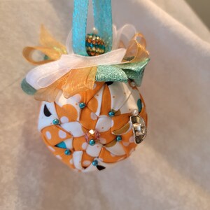 Orange polka dot ornament (SS6)