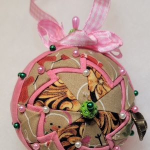 Western Kraft Snowmen Round Ornament (WTR45)