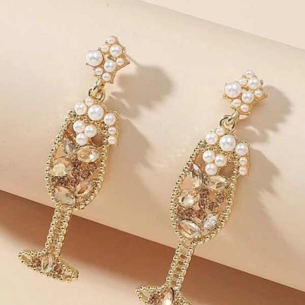 Raise A Glass - Champagne Charm Earrings - Gold