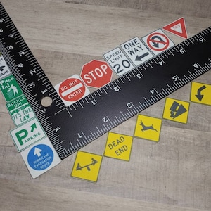 Small Scale Road Signs