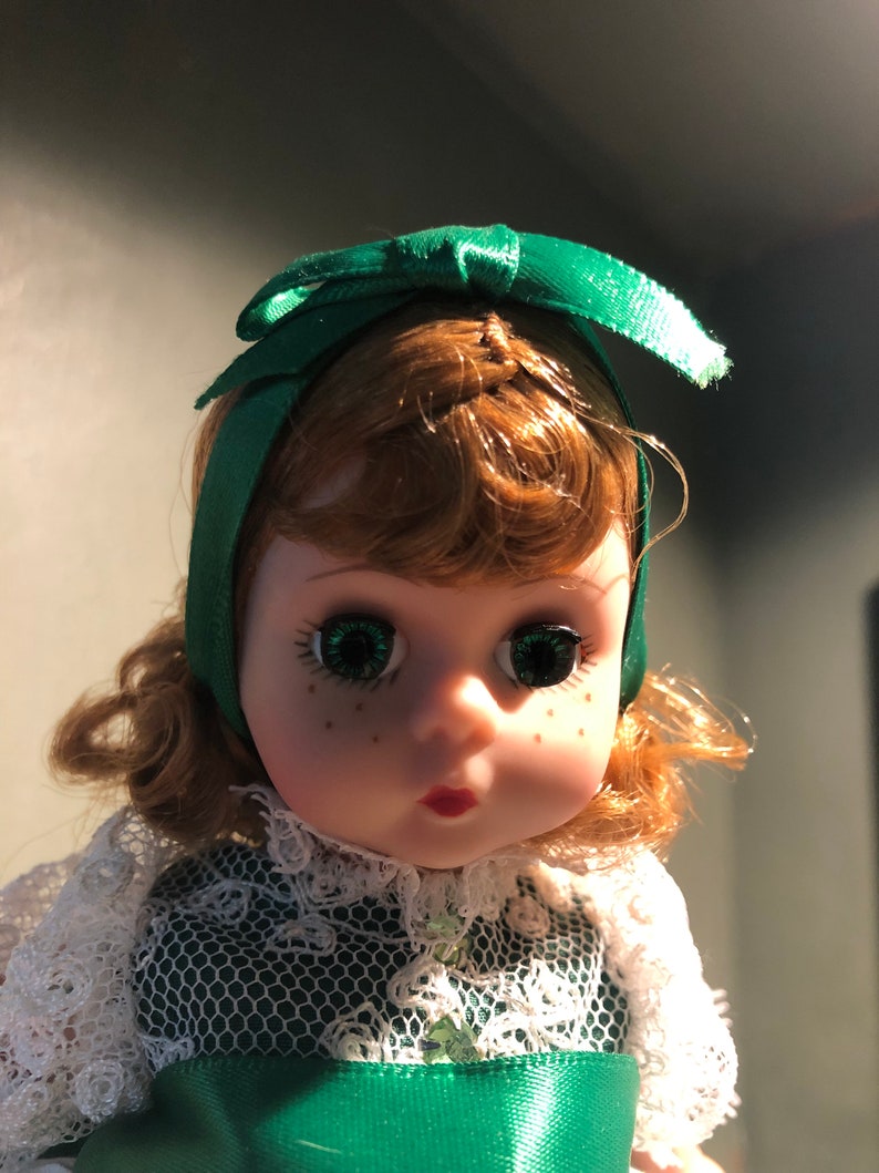 Madame Alexander Irish Lass 8 International Doll, Retired St. Patrick's Day Ireland Doll image 3