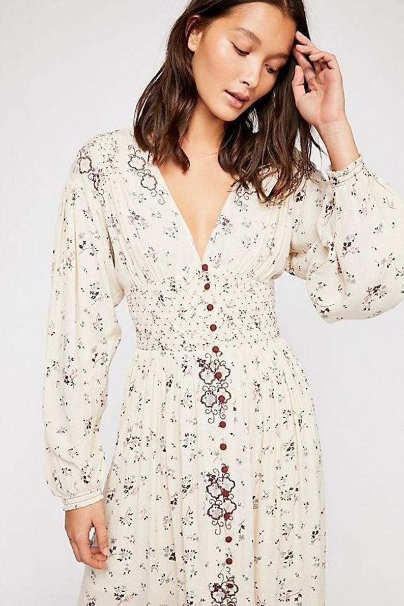 NWT Free People WILDFLOWERS geborduurde maxi-jurk met lange mouwen en v-hals crème LG afbeelding 7