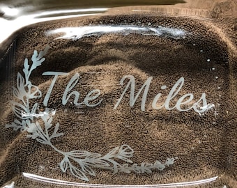 Custom Etched Pyrex Dish with Lid, Wedding Gifts, Clear, Glass Pyrex, Casserole Dish, Baking Dish, Practical Wedding Gifts, Personalized