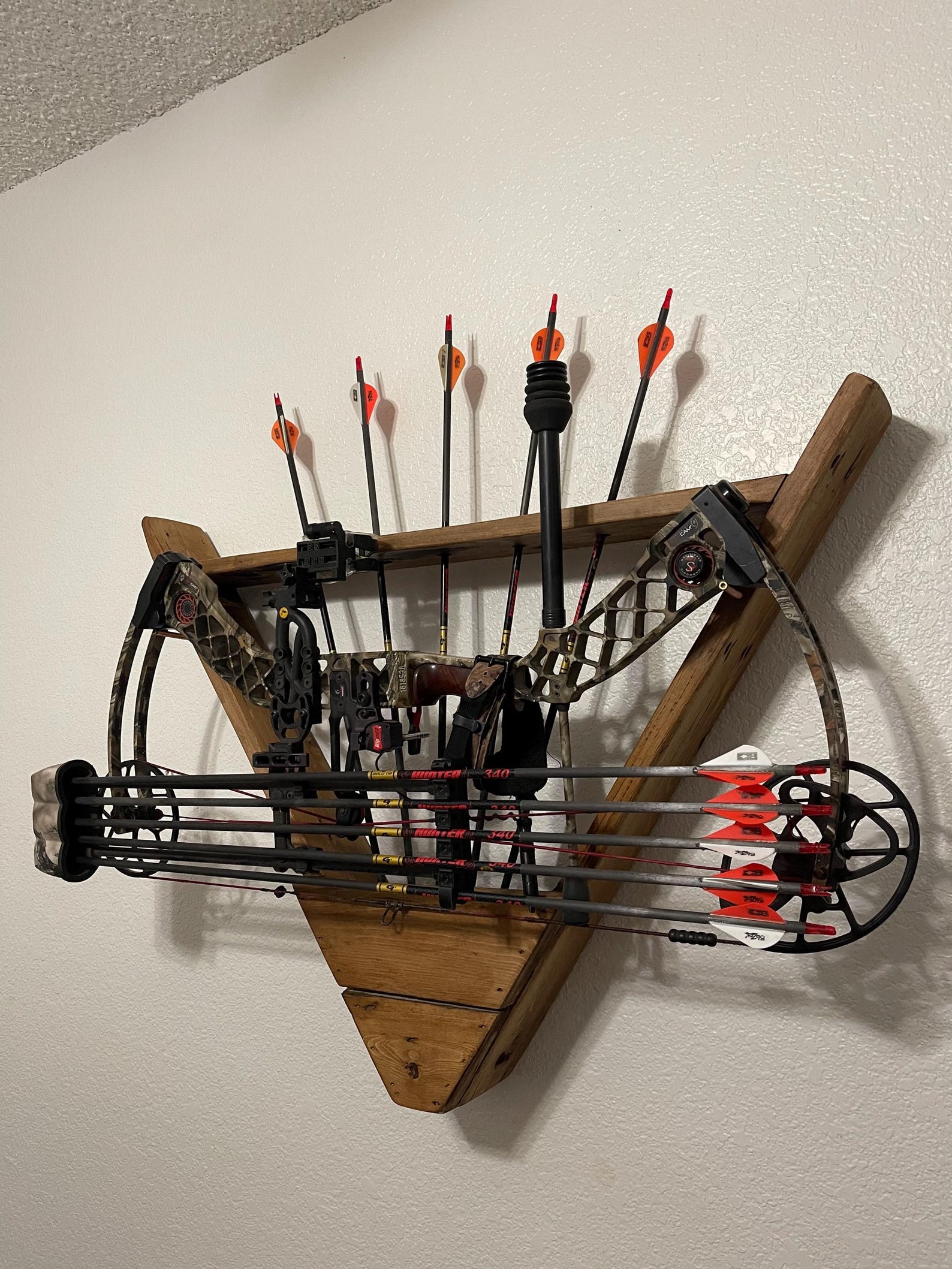 Rustic Reclaimed Wood Bow & Arrow Display Rack, Mancave Cabin Display ...