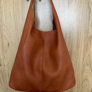 Vegan shoulder bags uk store