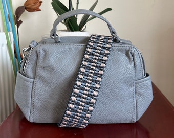 Vegan leather grab bag/ box bag/ vegan satchel bag/ satchel with detachable strap /crossbody bag/ grab handbag / work shoulder bag women