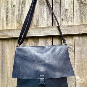 Vegan leather satchel bag/medium-large satchel/shoulder bags/crossbody bags for women/Soft vegan leather travel handbags/gifts for her/him imagen 8