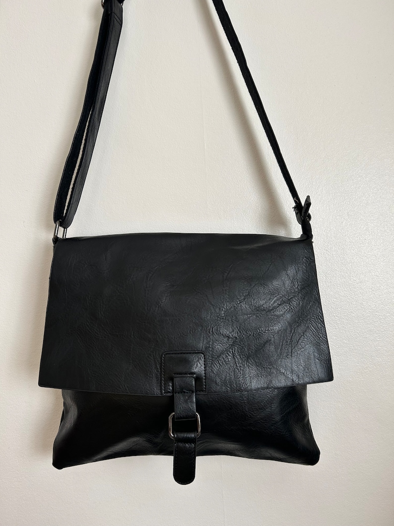 Bolso satchel de cuero vegano/ satchel mediano-grande/bolso de hombro vegano/bolsos cruzados para mujer/bolsos de oficina cruzados/bolsos para mujeres/hombres Black