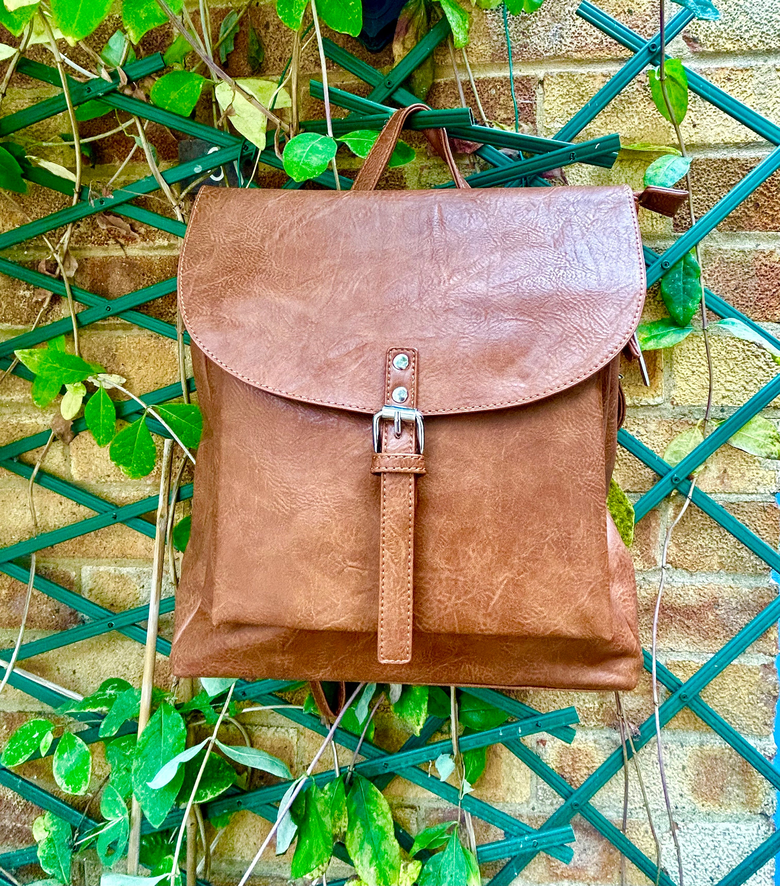 Vegan Leather Travel Backpack: Anti-theft Rucksack, Gym 