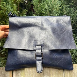 Sac cartable marron en cuir végétalien/moyenne-grande sacoche/sacs à bandoulière de travail/sac à main bandoulière/sac fourre-tout végétalien/sac messager/sac bandoulière de voyage/cadeau