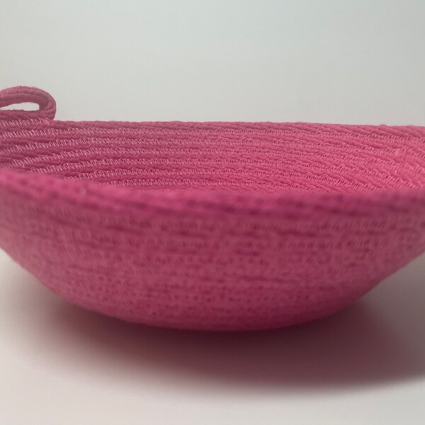 Coiled rope basket, small round bowl, bright pink, gift for her, special Valentine’s Day gift, hostess gift,  catch all, Galentines Day